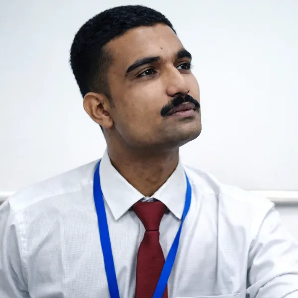 Omkar Handibag